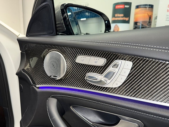Mercedes-Benz E63 21 of 30