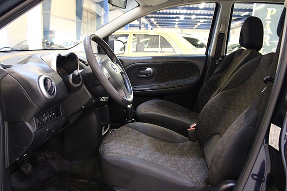 Nissan Note 6 of 10