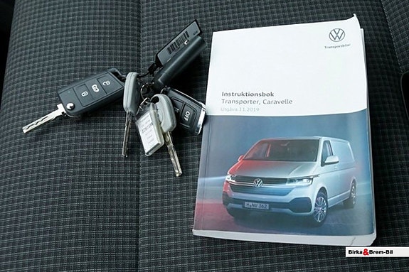 Volkswagen Transporter 12 of 17