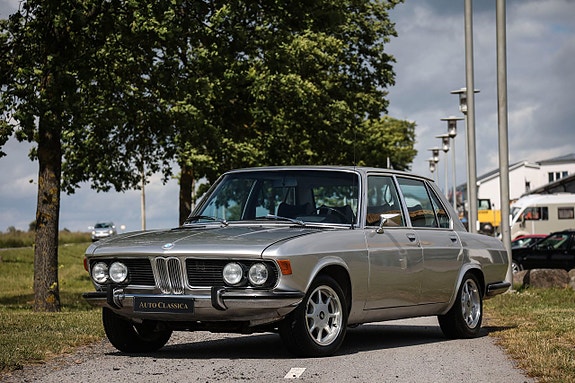 BMW 3.0S 3 of 13
