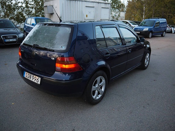 Volkswagen Golf IV 5 of 18