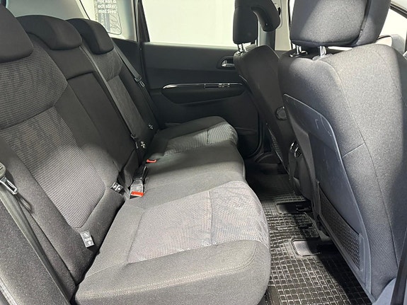 Peugeot 3008 14 of 16
