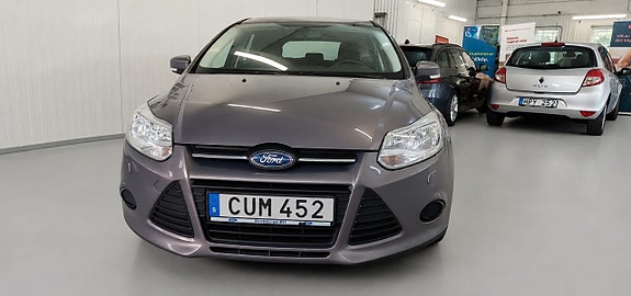 Ford Focus 7 of 12