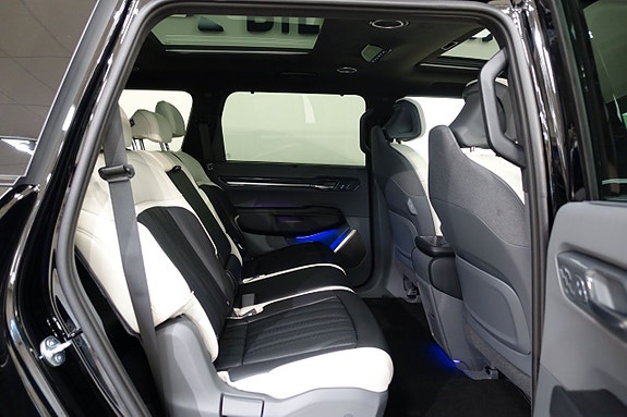 Kia EV9 7 of 20