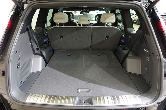 Kia EV9 10 of 20
