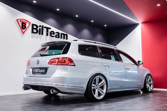 Volkswagen Passat 9 of 24