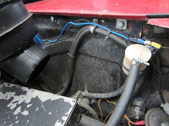 Volvo PV444 9 of 18