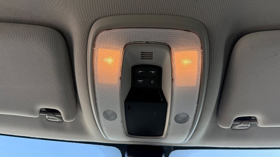 Volvo V70 22 of 27