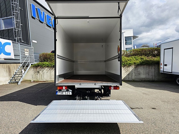 Iveco Daily 8 of 15