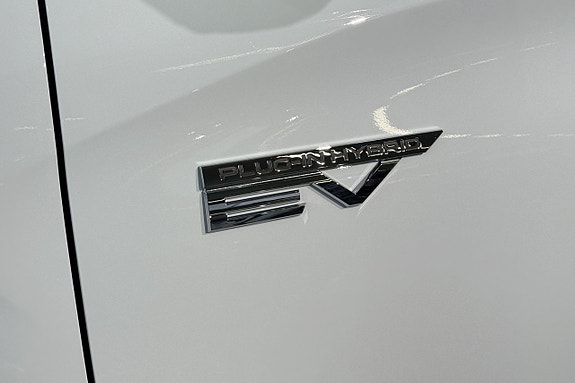 Mitsubishi Outlander 5 of 18