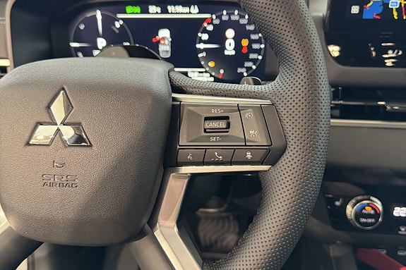 Mitsubishi Outlander 14 of 18