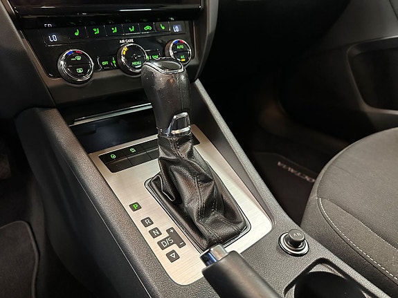 Skoda Octavia 12 of 21