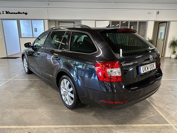 Skoda Octavia 4 of 5