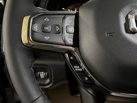 Dodge RAM 1500 13 of 30