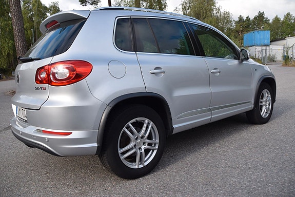 Volkswagen Tiguan 5 of 22