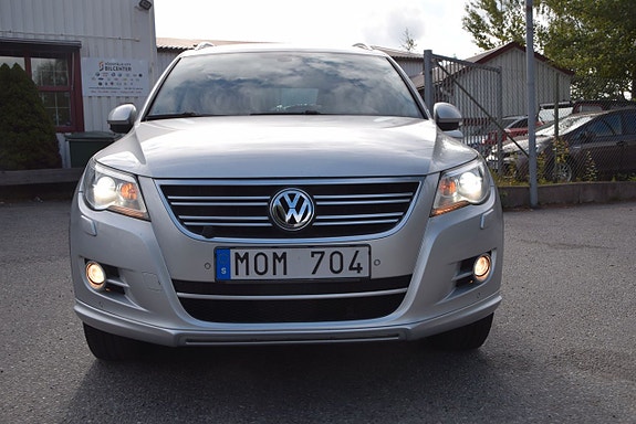 Volkswagen Tiguan 2 of 22
