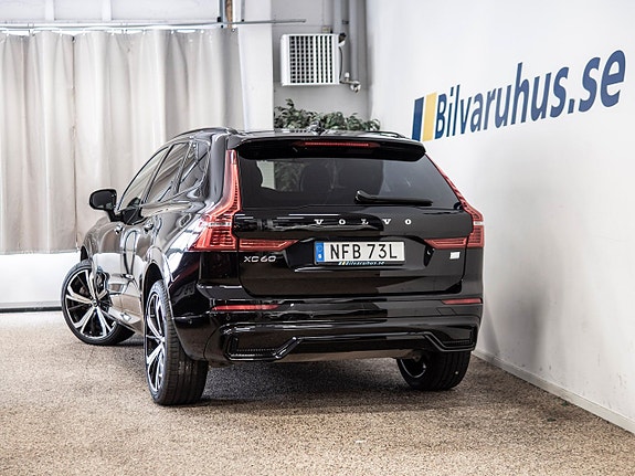 Volvo XC60 3 of 5