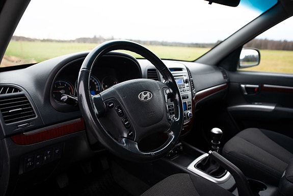 Hyundai Santa Fe 13 of 16