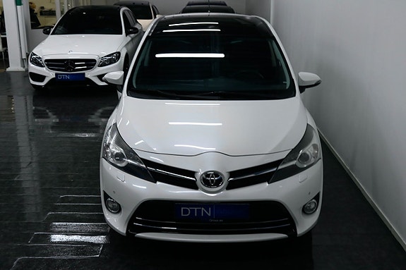 Toyota Verso 6 of 24