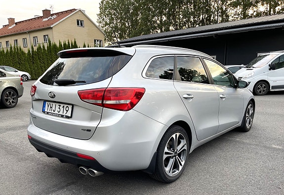 Kia Ceed 10 of 24