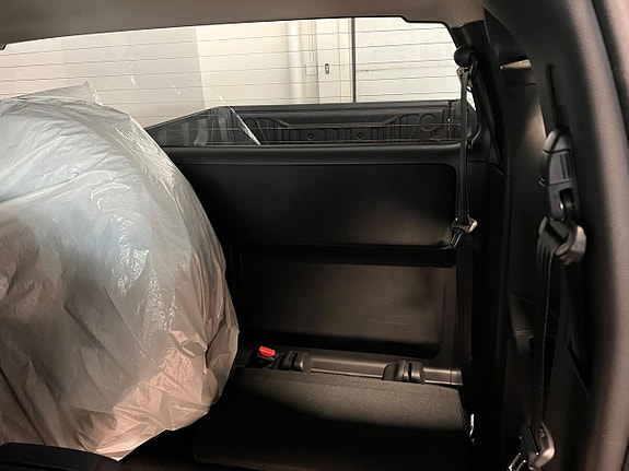 Isuzu D-max 8 of 12