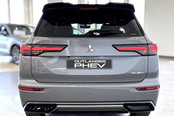 Mitsubishi Outlander 6 of 24