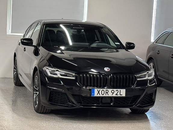 BMW 530e 4 of 27