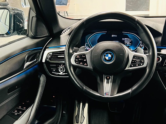 BMW 530e 12 of 27