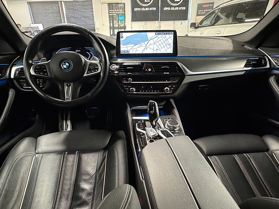 BMW 530e 10 of 27