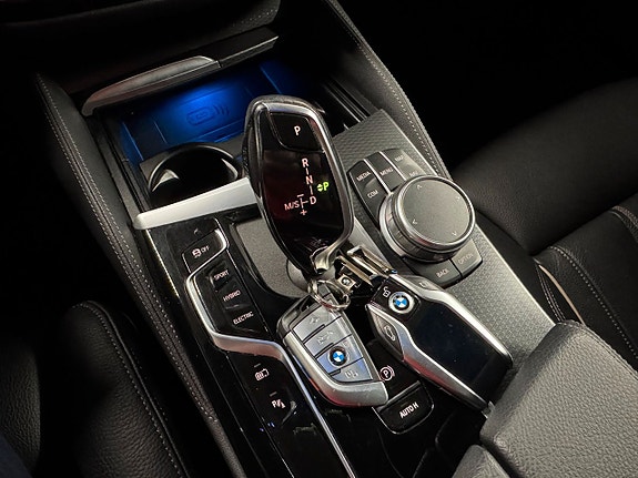 BMW 530e 21 of 27