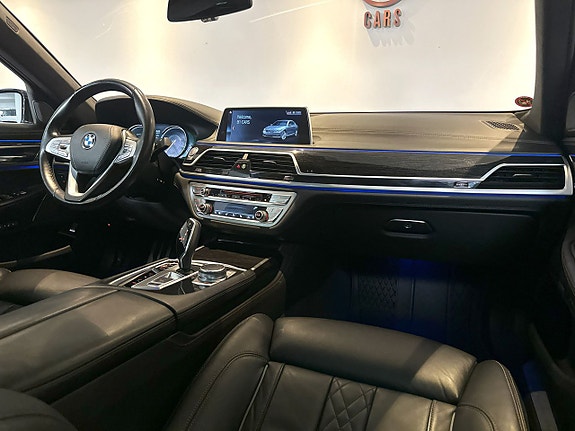 BMW 740Le 18 of 29