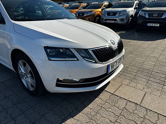 Skoda Octavia 5 of 5