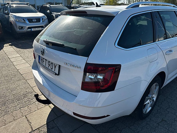 Skoda Octavia 7 of 23