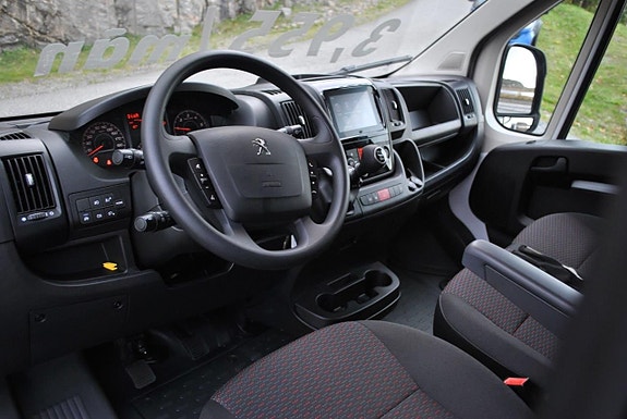 Peugeot Boxer 6 of 16