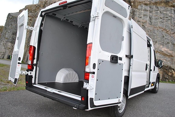 Peugeot Boxer 10 of 16
