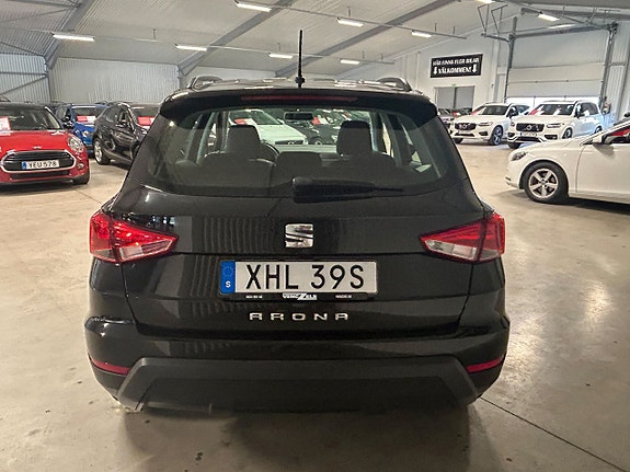 Seat Arona 5 of 5