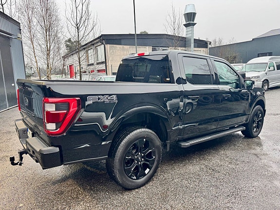 Ford F-150 2 of 14