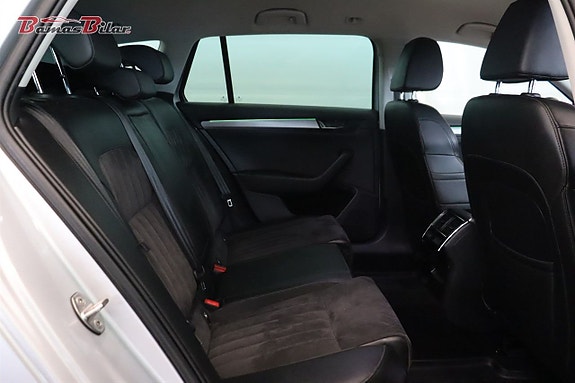 Skoda Superb 22 of 27