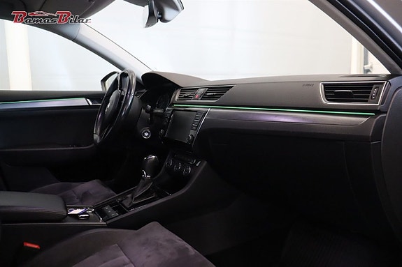 Skoda Superb 15 of 27