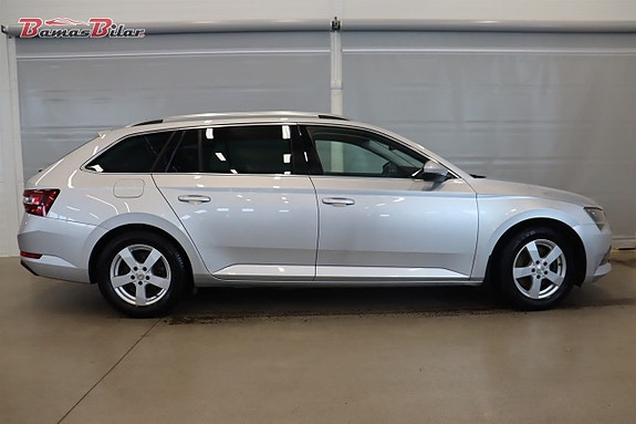 Skoda Superb 6 of 27