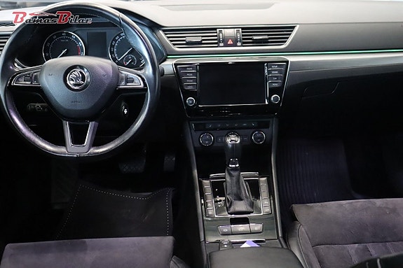 Skoda Superb 12 of 27