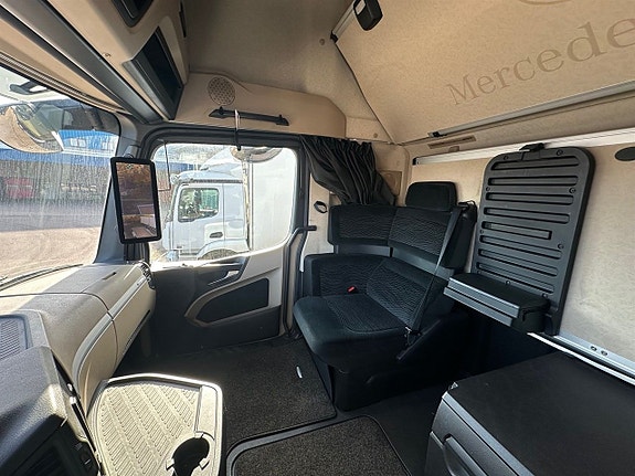 Mercedes-Benz Actros 2753 11 of 11
