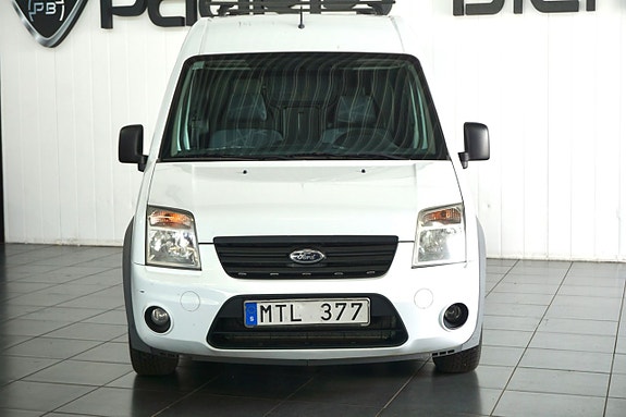 Ford Transit Connect 2 of 9