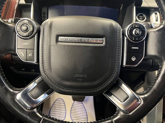 Land Rover Range Rover 11 of 26