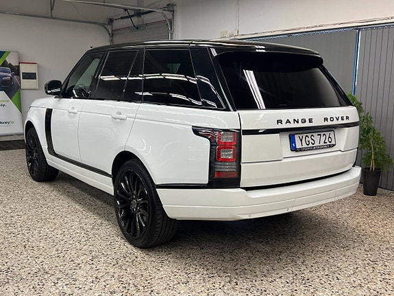 Land Rover Range Rover 4 of 5