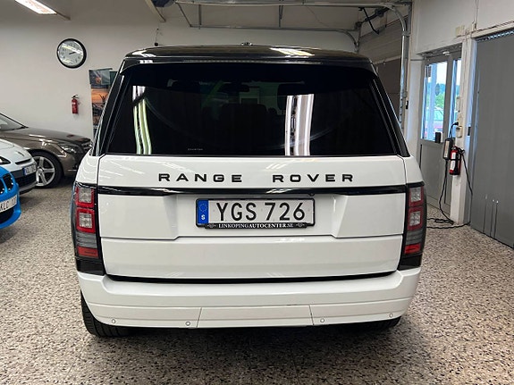 Land Rover Range Rover 3 of 5