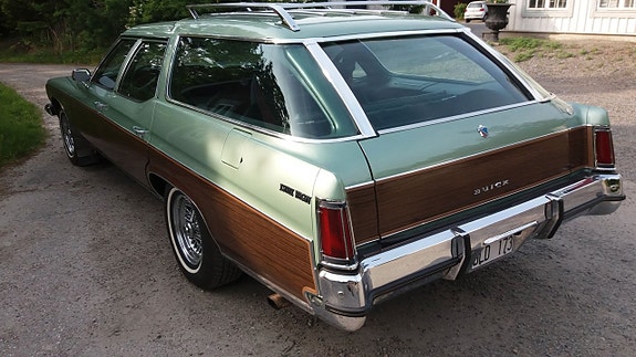 Buick Estate 3 of 26