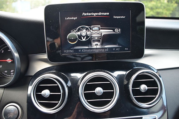 Mercedes-Benz GLC220 d 12 of 26