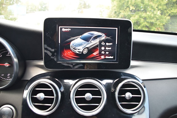 Mercedes-Benz GLC220 d 15 of 26