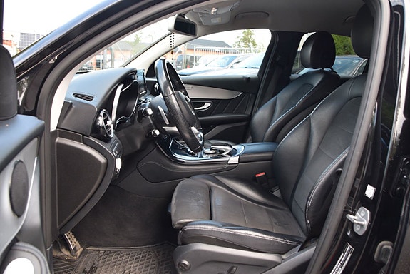 Mercedes-Benz GLC220 d 8 of 26
